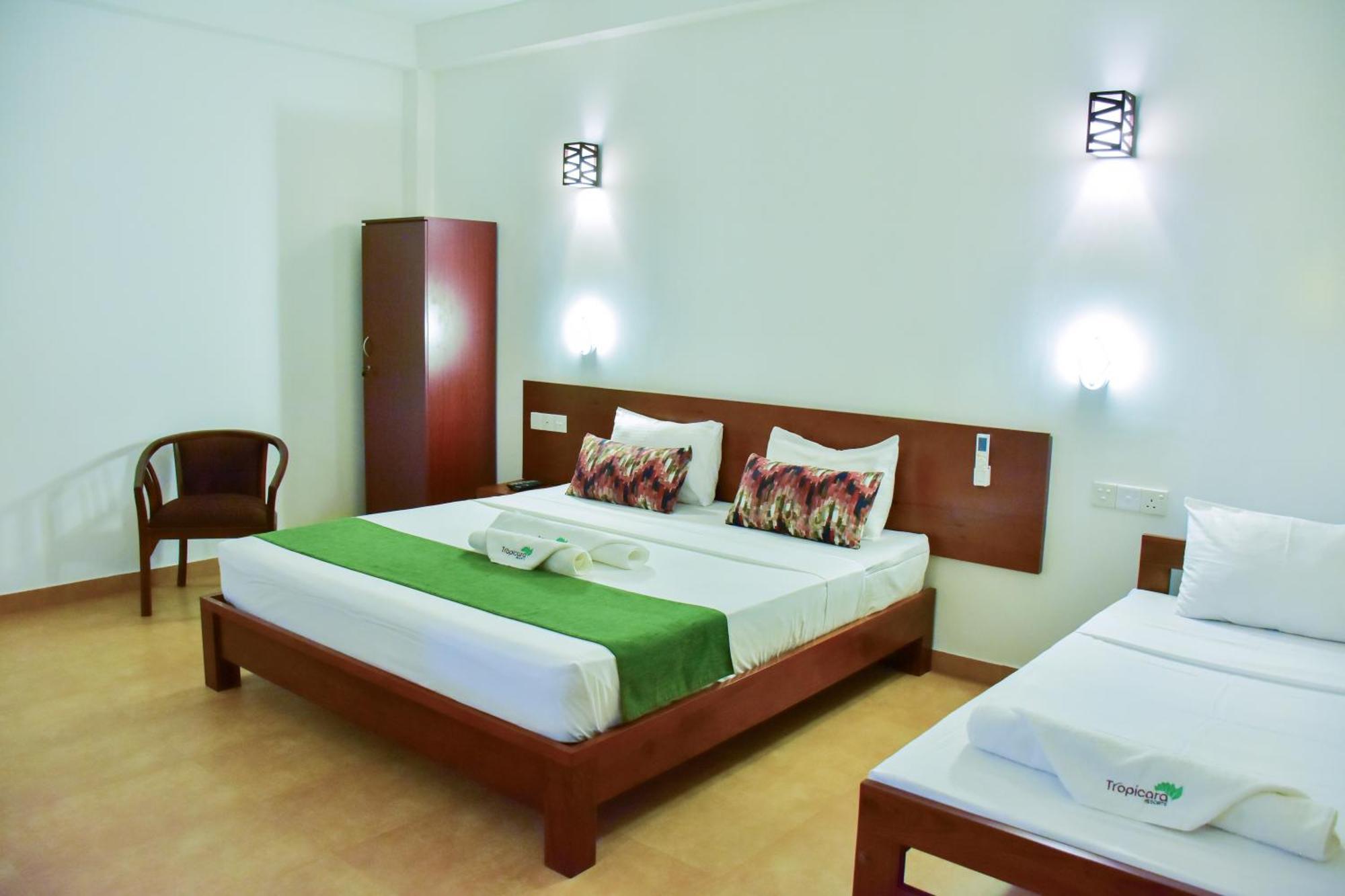 Tropicara Resort Sigiriya Esterno foto